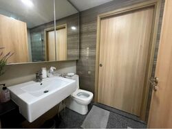 Waterfront Gold (D16), Condominium #551160191